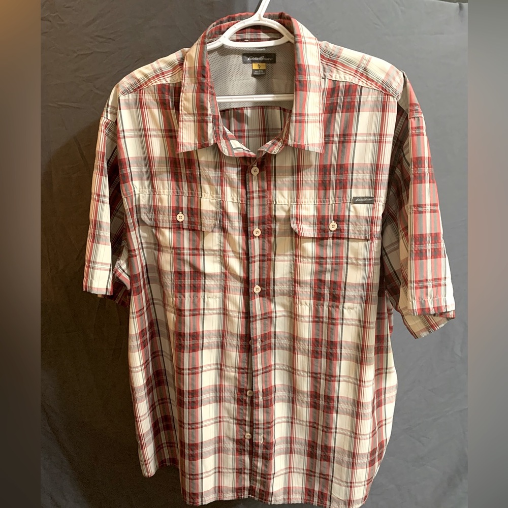 Eddie Bauer short sleeves XXL shirt Red and Gray